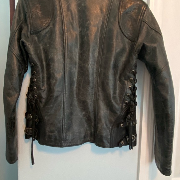 Like New Genuine Leather Harley Davidson Jacket 🏍 - Picture 3 of 12